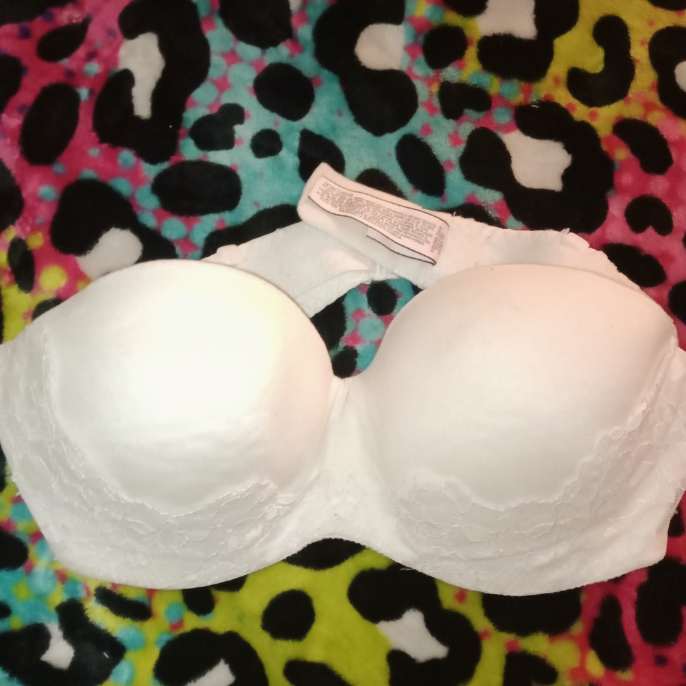 VS strapless bra